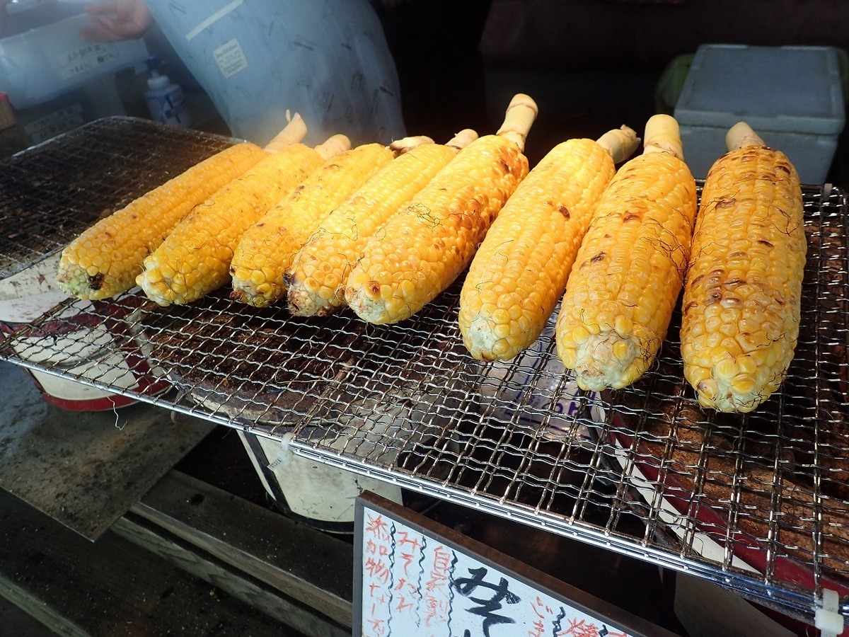 今が旬！片品村名物とうもろこしにふりふり〜♪